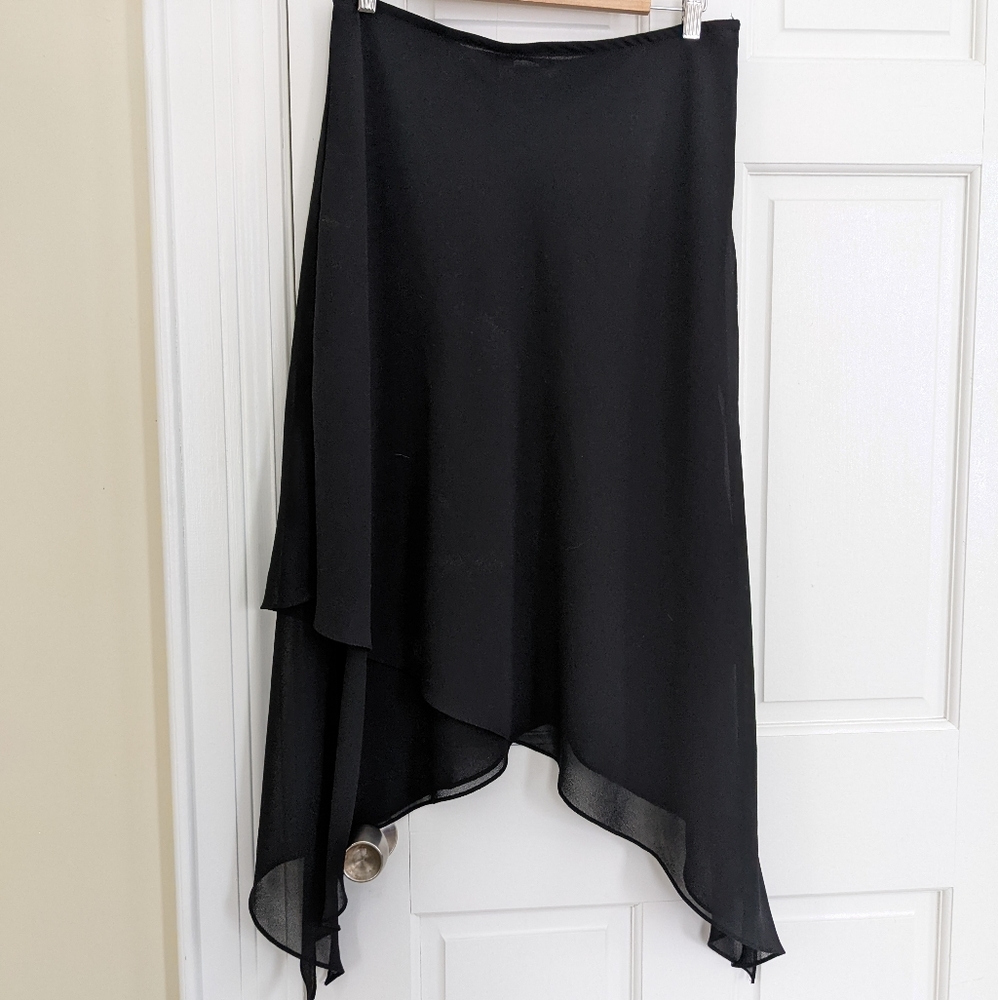 Dressbarn fairy like black skirt